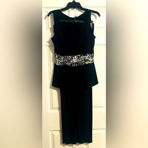 Perceptions 2-Piece Set Sleeveless Top w/Detail, Wide Leg Elastic Waist Pants 12